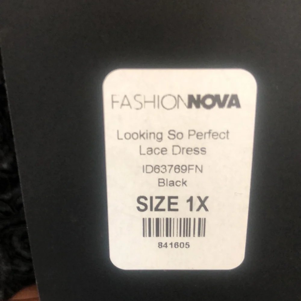 🖤🖤 BLACK LACE DRESS‼️‼️ NEW WITH TAGS🔥🔥🖤🖤 - Picture 4 of 7